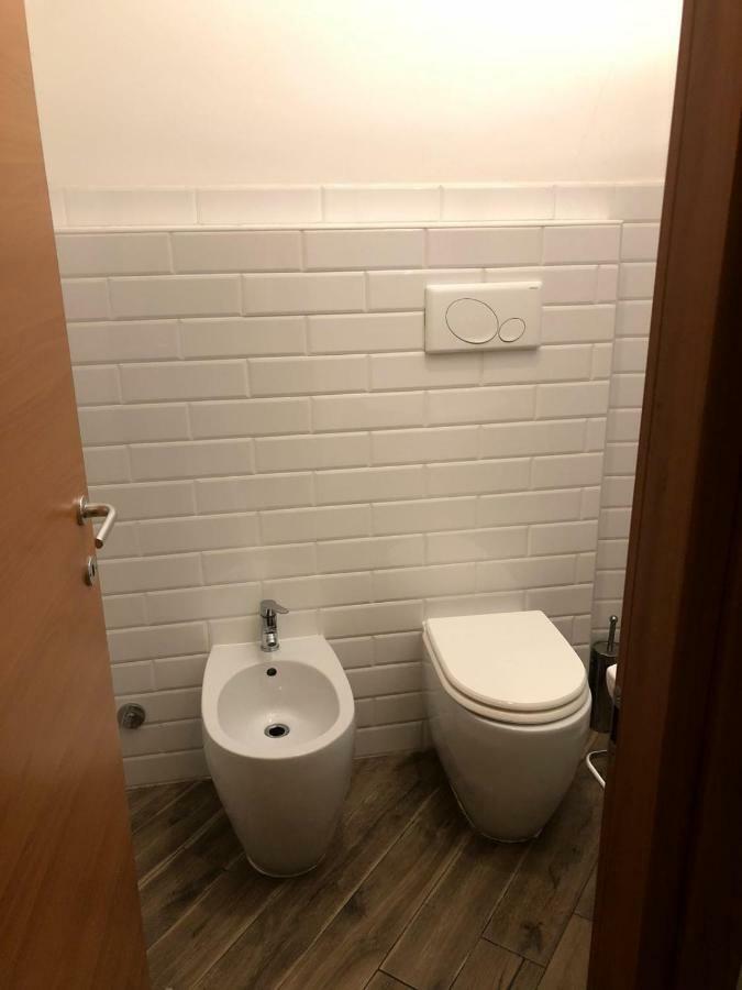Rent Rooms Colosseum Rome Exterior photo
